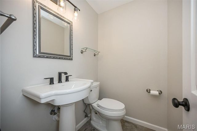 5935 Lafayette Drive, Weldon Spring, MO 63304