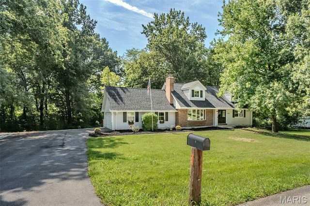 5935 Lafayette Drive, Weldon Spring, MO 63304