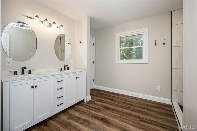 5935 Lafayette Drive, Weldon Spring, MO 63304
