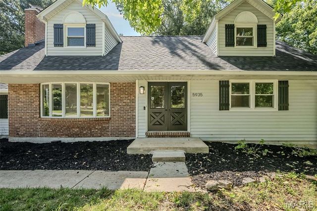 5935 Lafayette Drive, Weldon Spring, MO 63304