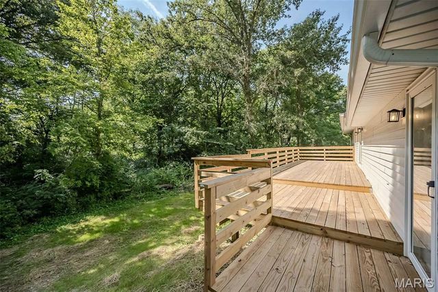 5935 Lafayette Drive, Weldon Spring, MO 63304