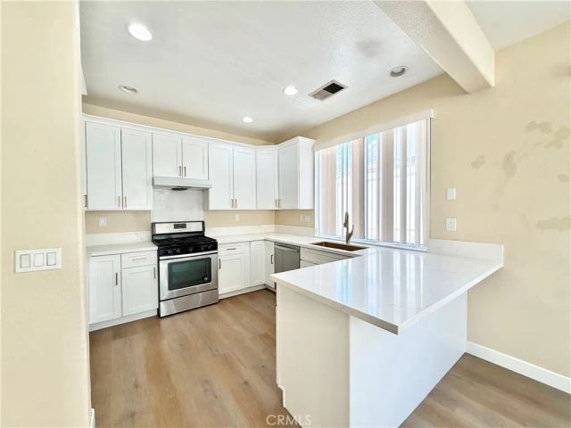 31579 Via San Carlos, Temecula, CA 92592