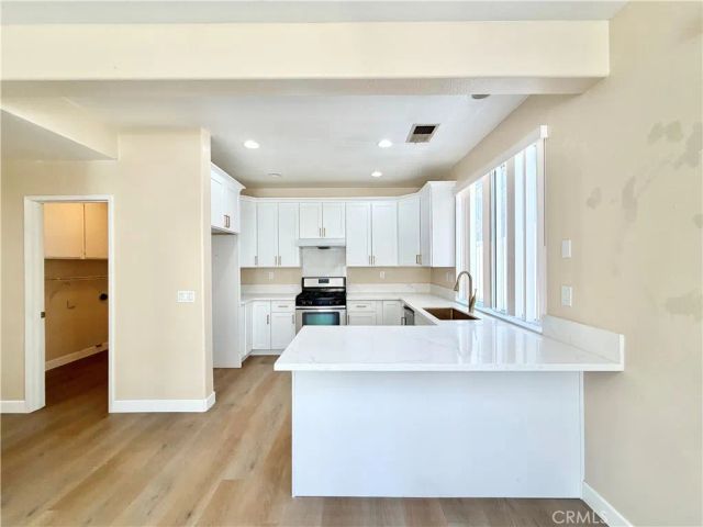 31579 Via San Carlos, Temecula, CA 92592