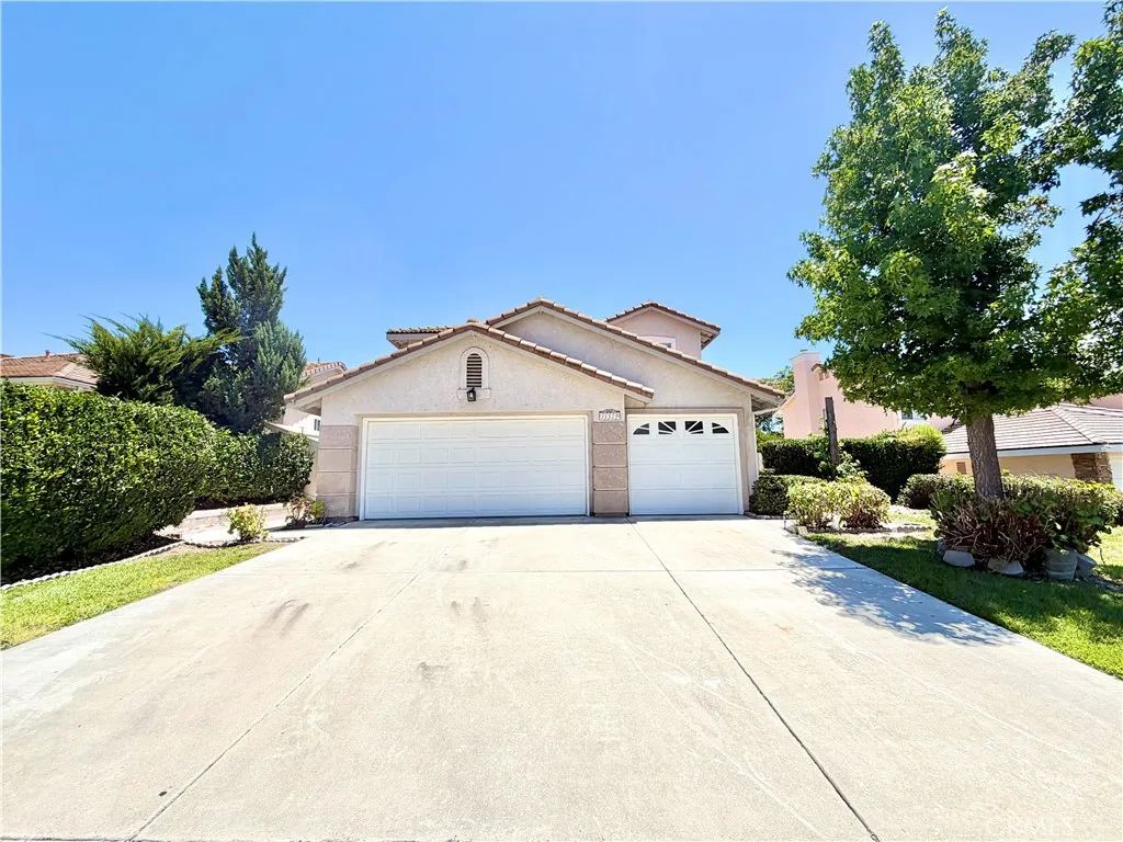 31579 Via San Carlos, Temecula, CA 92592