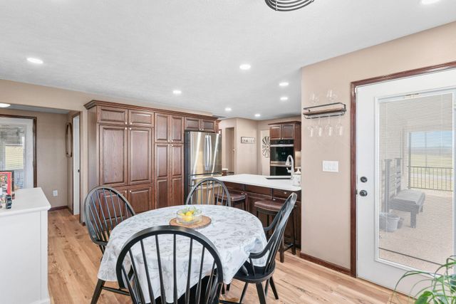 8895 W Farm Road 134, Springfield, MO 65802