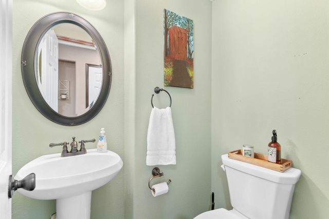 8895 W Farm Road 134, Springfield, MO 65802