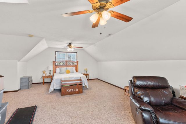 8895 W Farm Road 134, Springfield, MO 65802