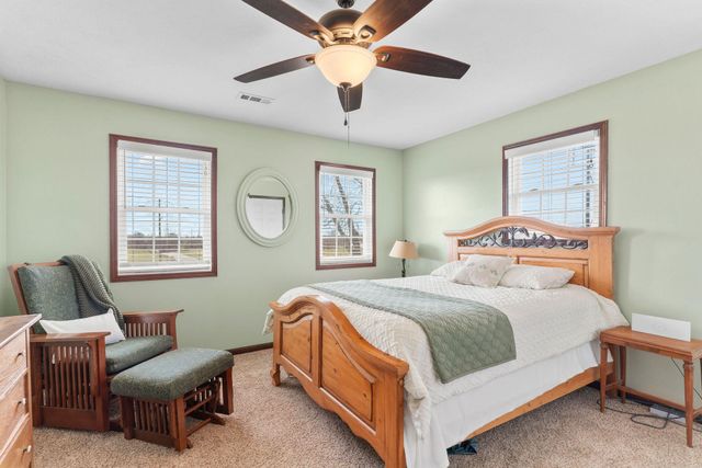 8895 W Farm Road 134, Springfield, MO 65802