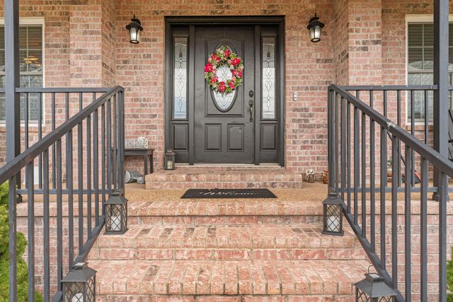 8895 W Farm Road 134, Springfield, MO 65802