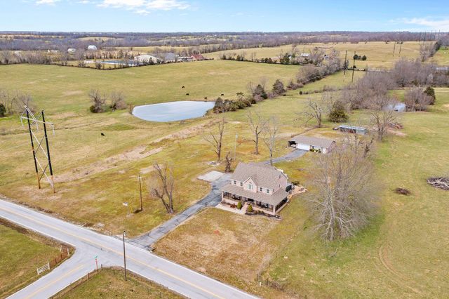 8895 W Farm Road 134, Springfield, MO 65802
