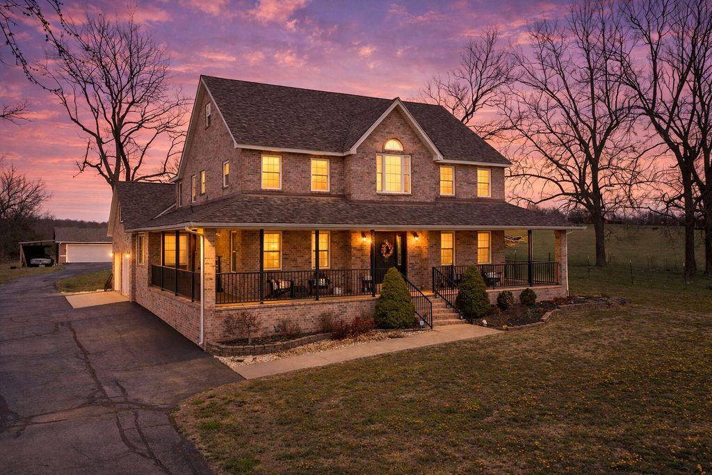 8895 W Farm Road 134, Springfield, MO 65802