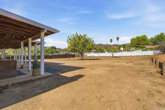 23914 Couna Way, Ramona, CA 92065