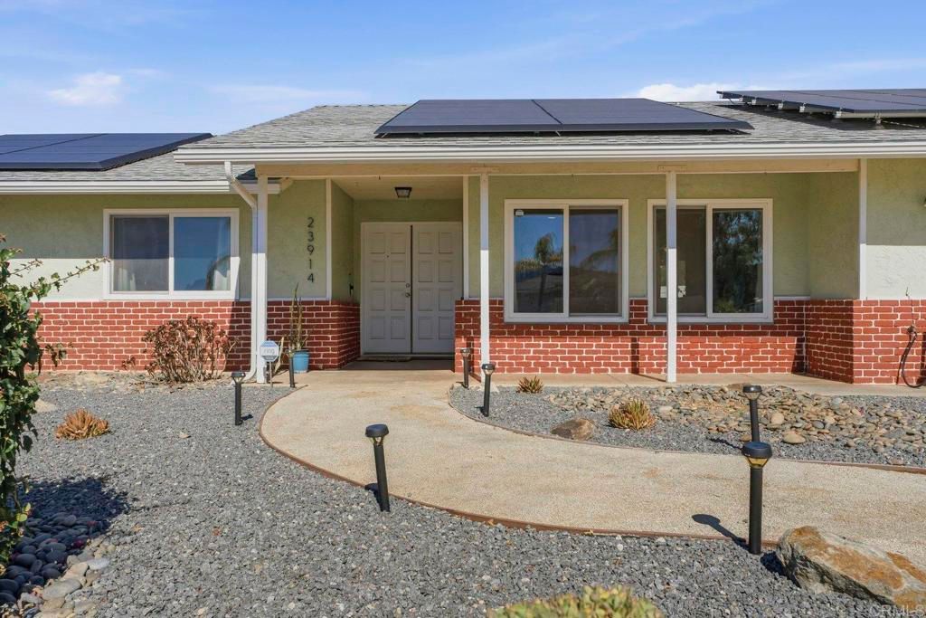 23914 Couna Way, Ramona, CA 92065