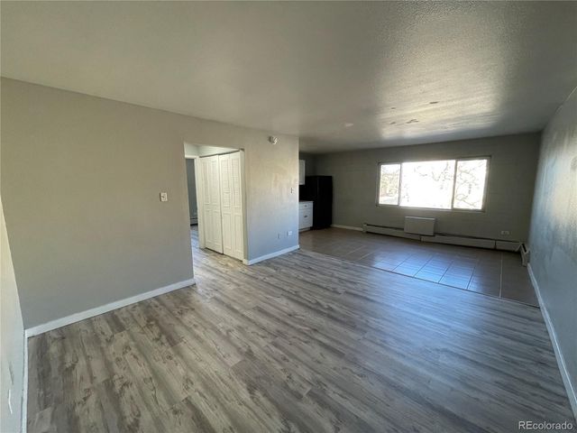 1590 Clinton Street 101, Aurora, CO 80010