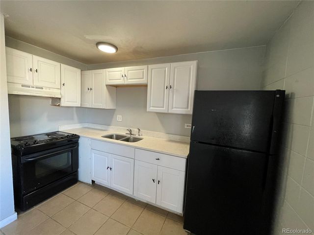 1590 Clinton Street 101, Aurora, CO 80010