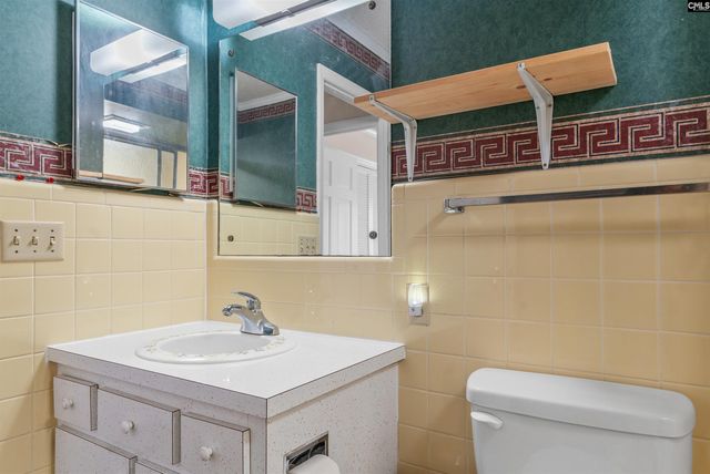 2069 Hydrick Ave, Orangeburg, SC 29118