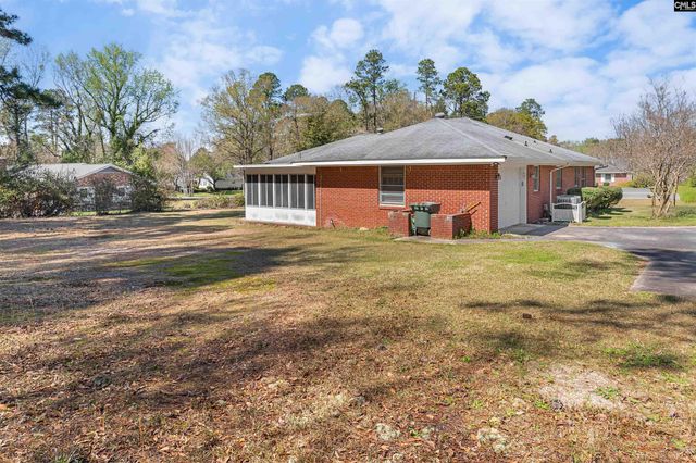 2069 Hydrick Ave, Orangeburg, SC 29118