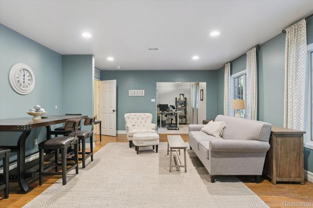 146 S Rogers Street, Northville, MI 48167