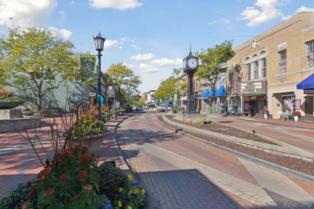 146 S Rogers Street, Northville, MI 48167