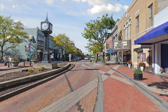 146 S Rogers Street, Northville, MI 48167