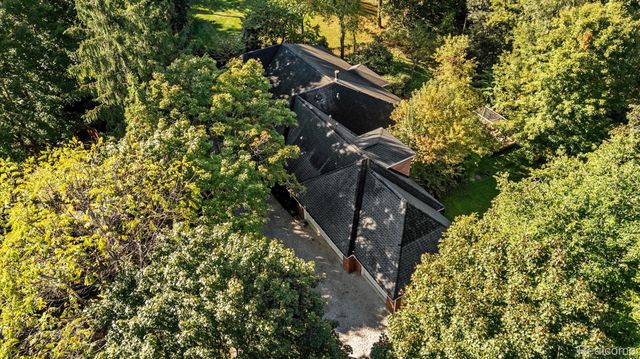 146 S Rogers Street, Northville, MI 48167