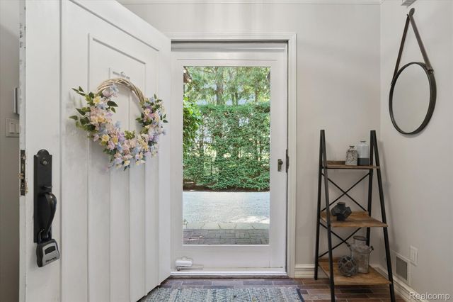 146 S Rogers Street, Northville, MI 48167