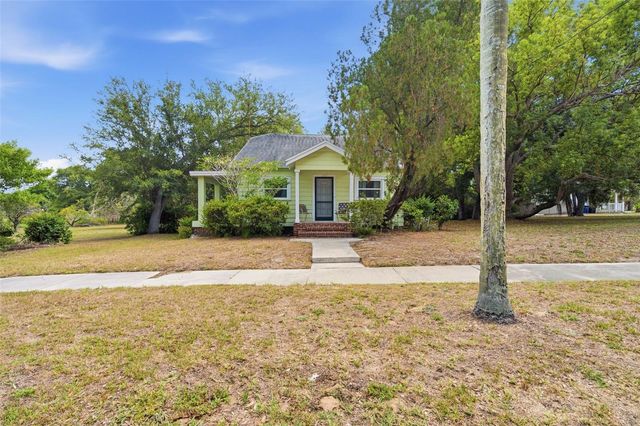 1747 APACHE TRAIL, Clearwater, FL 33755