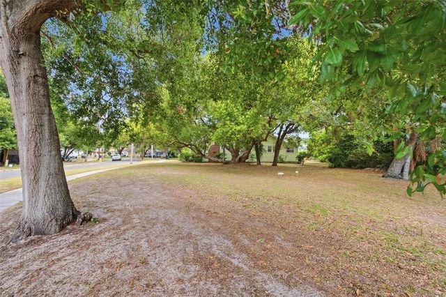 1747 APACHE TRAIL, Clearwater, FL 33755