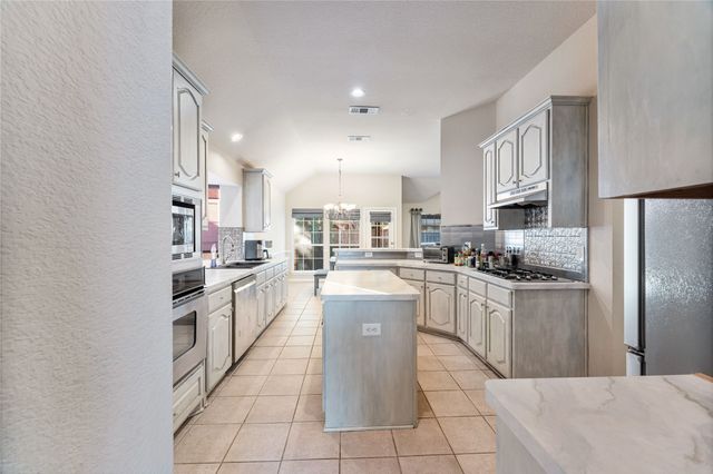 11617 Pheasant Creek Drive Drive, Fort Worth, TX 76244