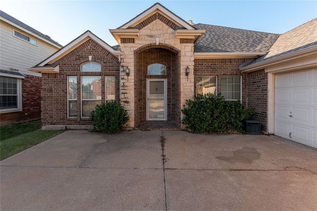 11617 Pheasant Creek Drive Drive, Fort Worth, TX 76244