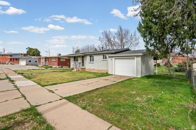 488 N FERN DR, Clearfield, UT 84015