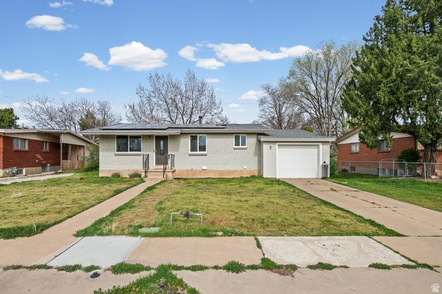 488 N FERN DR, Clearfield, UT 84015