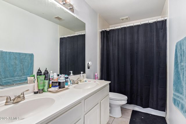 11606 W LAURELWOOD Lane, Avondale, AZ 85392