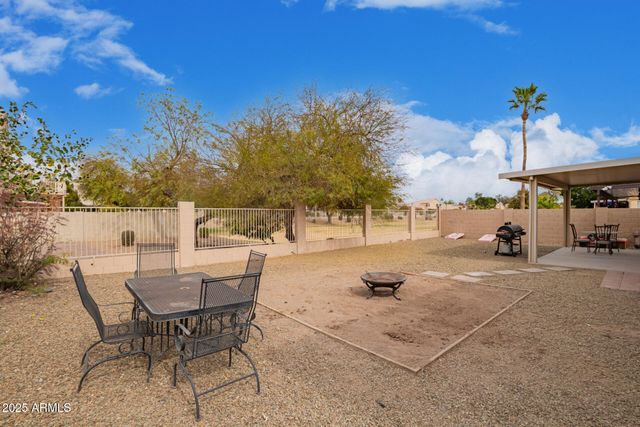 11606 W LAURELWOOD Lane, Avondale, AZ 85392