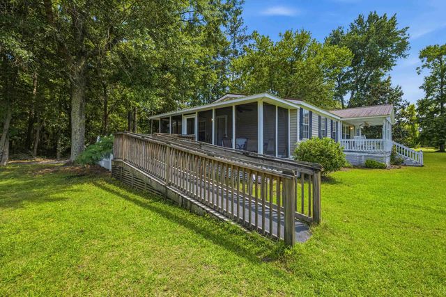 2821 Partridge Ln., Conway, SC 29527