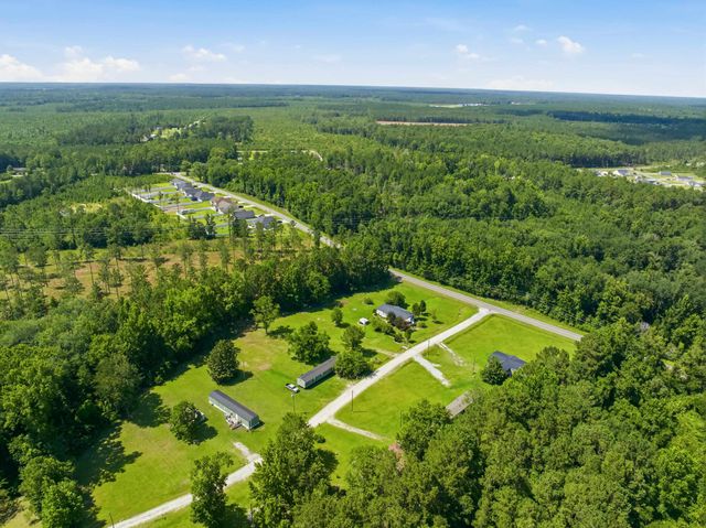 2821 Partridge Ln., Conway, SC 29527
