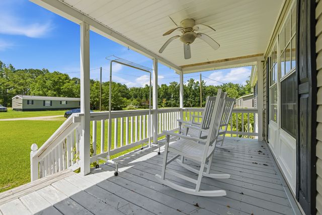 2821 Partridge Ln., Conway, SC 29527