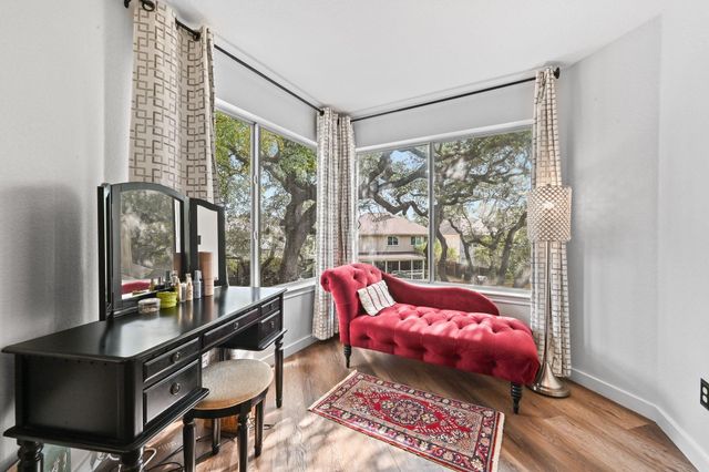 6609 W Oasis DR, Austin, TX 78749