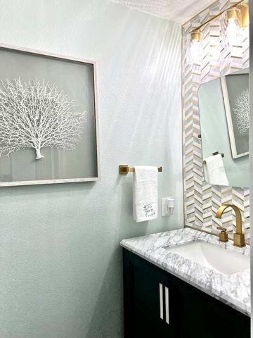 547 BAHIA BEACH BOULEVARD, Ruskin, FL 33570