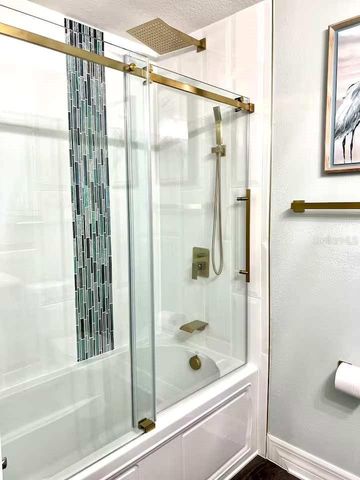 547 BAHIA BEACH BOULEVARD, Ruskin, FL 33570