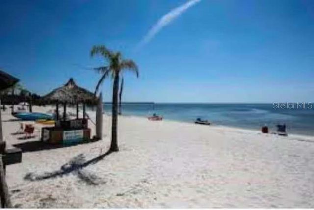 547 BAHIA BEACH BOULEVARD, Ruskin, FL 33570