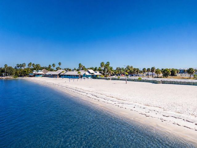 547 BAHIA BEACH BOULEVARD, Ruskin, FL 33570