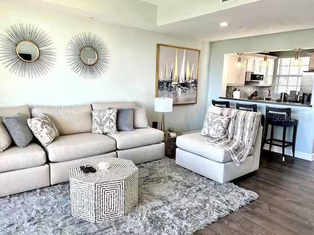 547 BAHIA BEACH BOULEVARD, Ruskin, FL 33570