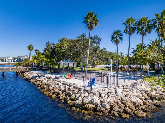 547 BAHIA BEACH BOULEVARD, Ruskin, FL 33570