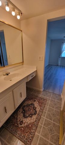 410 Wilma Circle 308, Riviera Beach, FL 33404