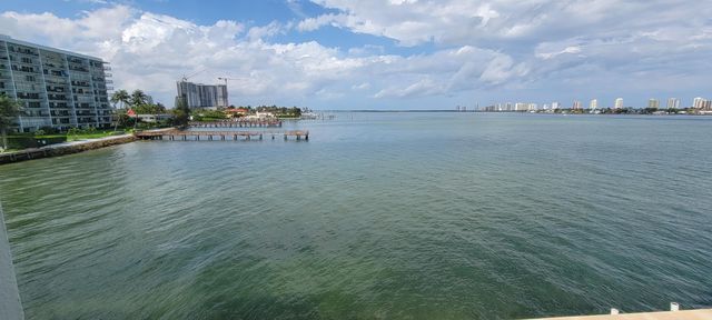 410 Wilma Circle 308, Riviera Beach, FL 33404