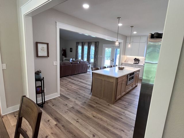320 Ridge Ln, Monterey, TN 38574