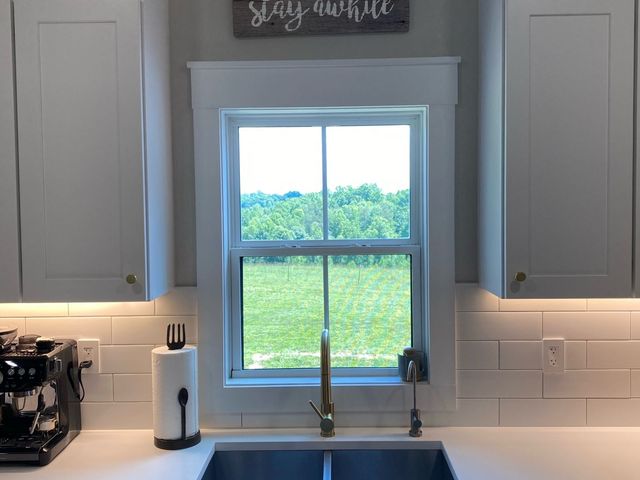 320 Ridge Ln, Monterey, TN 38574