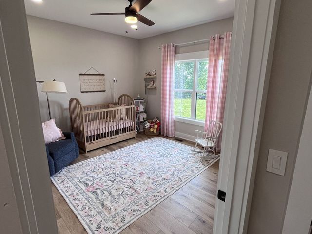 320 Ridge Ln, Monterey, TN 38574