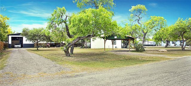 10519 County Road 2343, Sinton, TX 78387